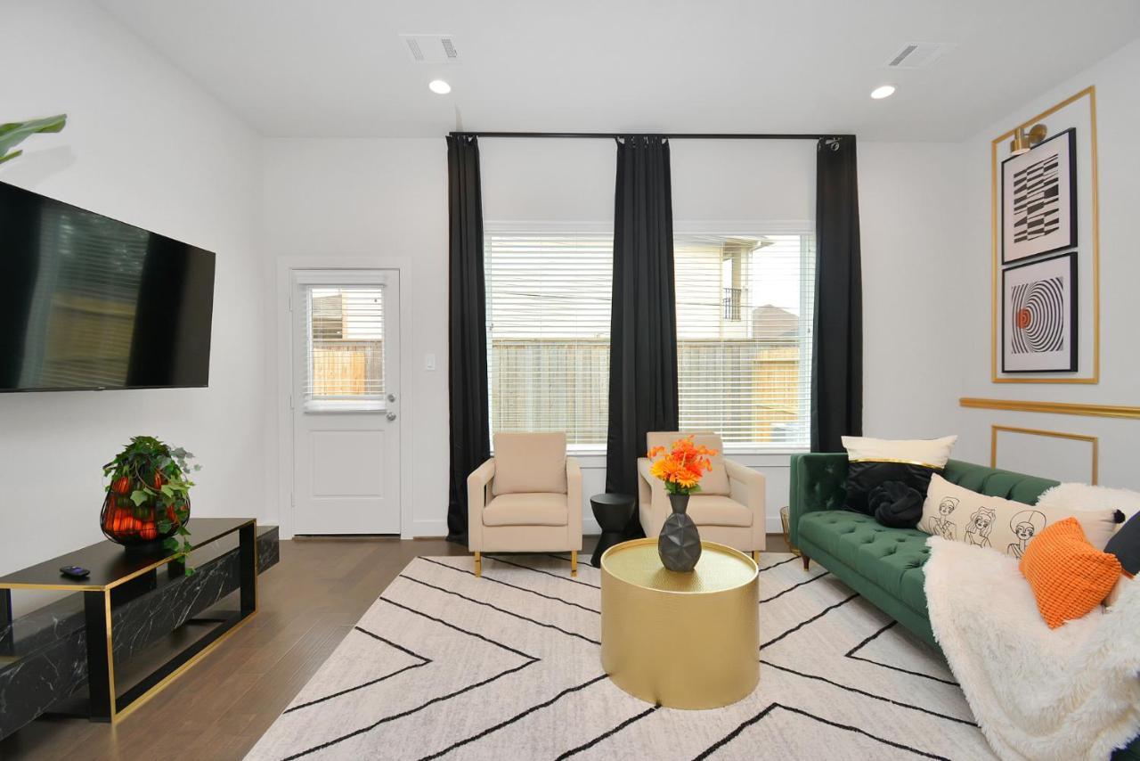 Ferienhaus Emerald Palace - New, Modern 3br Townhome Close To Downtown, Nrg, Med Ctr *