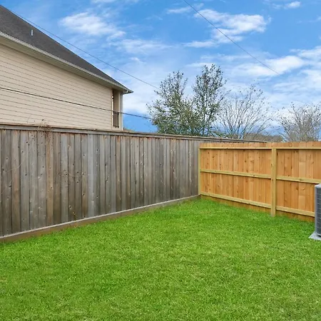 Emerald Palace - New, Modern 3Br Townhome Close To Downtown, Nrg, Med Ctr Houston Exterior photo